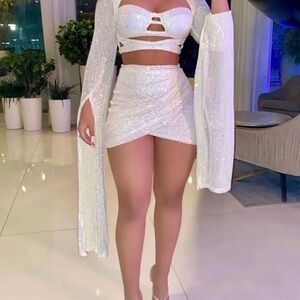 Elegant White Sequin Skirt